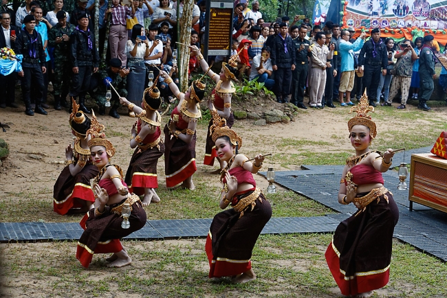 Cérémonie Prasat Don Tuan-081